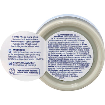 Balea Deocreme Sensitive 50ml Tiegel von oben mit aufgeklapptem Etikett und Anwendungshinweisen auf weißem Hintergrund.
