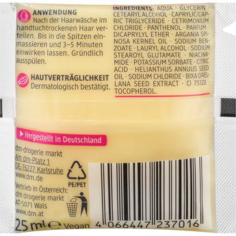 Rückseite eines Balea Seidenglanz Haarkurkissen mit 25 ml Inhalt, Inhaltsstoffen, Anwendungshinweisen und Barcode.