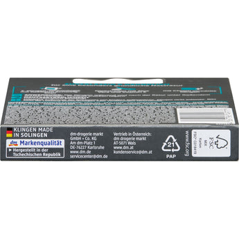 Rückseite der Balea MEN Einwegrasierer-Verpackung mit Produktinformationen, Inhaltsstoffen und FSC-Zertifizierung.
