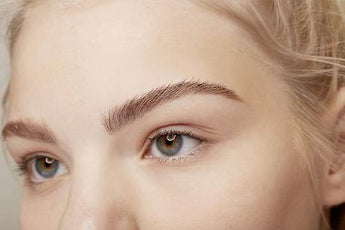 Brow Mascara Make Me Brow 02 Browny Brows essence