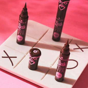 Eyeliner Lash Princess Brown essence