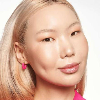 Foundation Skin Tint Hydrating Natural Finish LSF 30, 20 essence