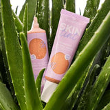 Foundation Skin Tint Hydrating Natural Finish LSF 30, 40 essence