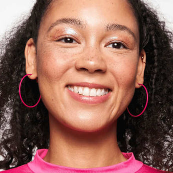 Foundation Skin Tint Hydrating Natural Finish LSF 30, 40 essence