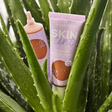 Foundation Skin Tint Hydrating Natural Finish LSF 30, 70 essence