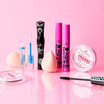 Kompakt Puder All About Matt! Fixing  essence