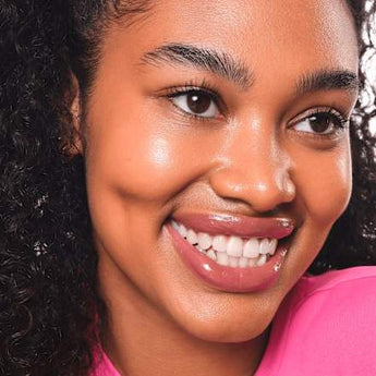 Lipgloss Extreme Shine Volume 17 Mocha Mingle essence