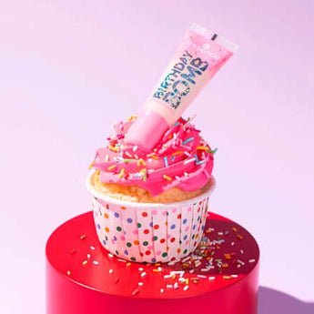 Lipgloss Juicy Birthday Bomb Shiny 01 Cake My Day essence