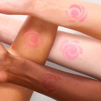 Lippen-& Wangenfarbe What A Tint! 01 Kiss From A Rose essence