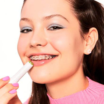 Lippenbalsam Juicy Bomb Glossy 04 Kiwi To My Heart  essence