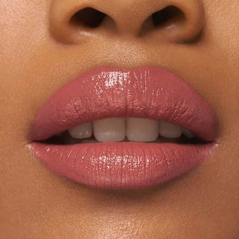Lippenstift Satin Glow Luminous Shine 02 Blushin It essence