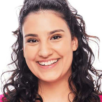 Mascara All Eyes On Me Waterproof  essence