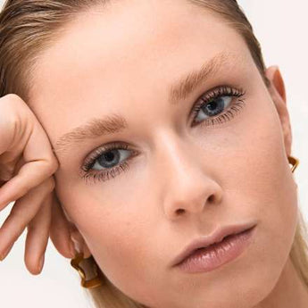 Mascara Glam & Doll False Lashes 010 Black