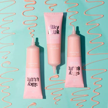 Primer Silky Blur Porless essence