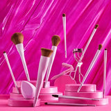 Rouge & Highlighter Pinsel essence
