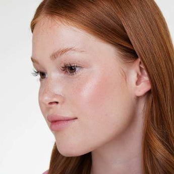 Blush Stick Baby Got 30 Rose All Day essence