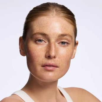 Catrice Serum Primer Skin Glaze Hydrating, 15 ml Catrice, Catrice Serum by Catrice – Available at VivaVoss