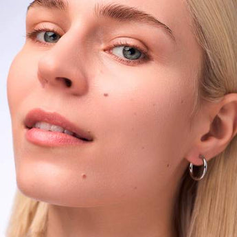 Concealer Serum Instant Bright  002N 