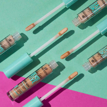 Concealer Skin Lovin' Sensitive 25 Medium Olive essence