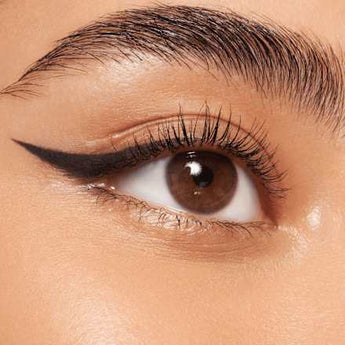 Gel Eyeliner Stay & Play Waterproof 01 Black essence