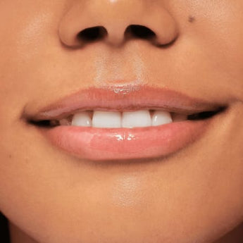 essence Lippenbalsam Disney Pixar Up Glossy 01 Candy Cloud, 4 ml - VivaVoss