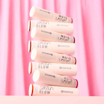 Lippenstift Satin Glow Luminous Shine 08 Fuchsionista essence