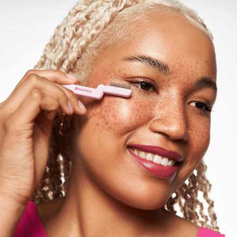Wimpernkamm essence