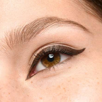 Eyeliner Extra Long-Lasting 020 Brown essence