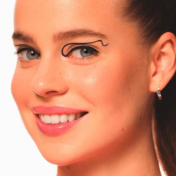 Eyeliner Line It Like A Pro 01 Black essence