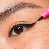 Eyeliner Line It Like A Pro 01 Black essence
