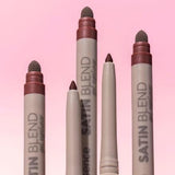 Eyeliner Satin Blend Gel 05 Rich Burgundy essence