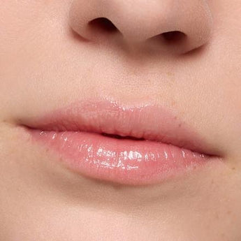 Lipgloss The Super Peptide Glossy Lip Treatment 01 Peptacular essence