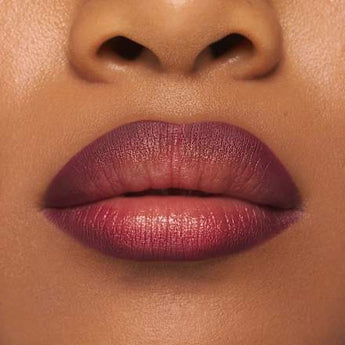 Lipliner 8h Matte Comfort 19 Burgundy Bestie essence