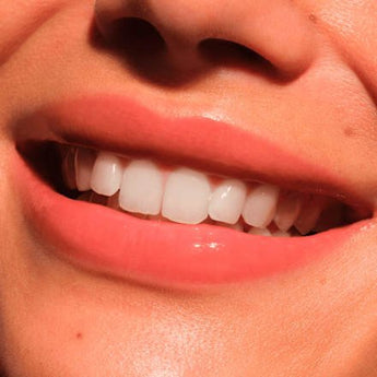 Lippenbalsam Butter Drippin' Glossy 020 Maple Latte 