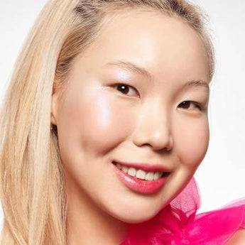 Lippenstift Meta Glow Colour Changing essence