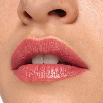 Lippenstift Satin Glow Luminous Shine 03 Rose And Shine essence