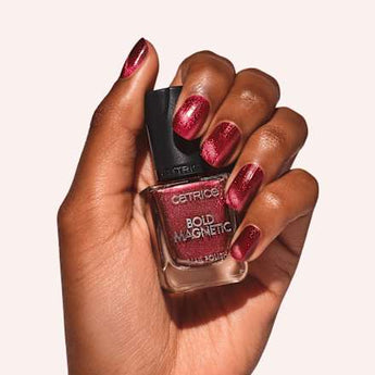 Nagellack Bold Magnetic 010 Love At First Pull 