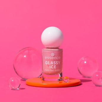 Nagellack Glassy Ice Mini 09 essence