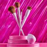 Rouge & Highlighter Pinsel essence