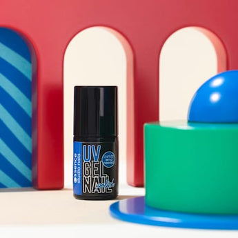 UV Gel Nagellack Studio Nails 14 Electric Blue essence